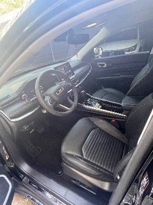 JEEP COMMANDER 1.3 T270 TURBO FLEX LONGITUDE AT6 JEEP COMMANDER 1.3 T270 TURBO FLEX LONGITUDE AT6